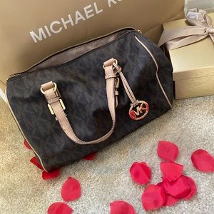Michael KORS MEDIUM SATCHEL